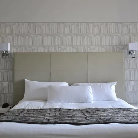 Hotel La Victor Hugo